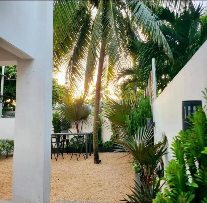 Charmant T4 Avec Vue Piscine Grand Baie Extérieur photo